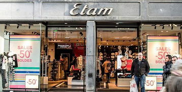 服装零售行业动态 品牌创新与消费趋势引领市场变革